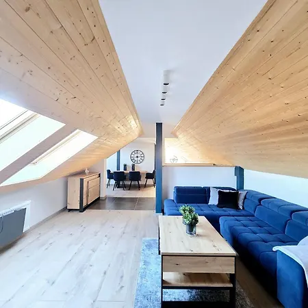 Przystan - Chlopy, Blisko Plazy * Chłopy